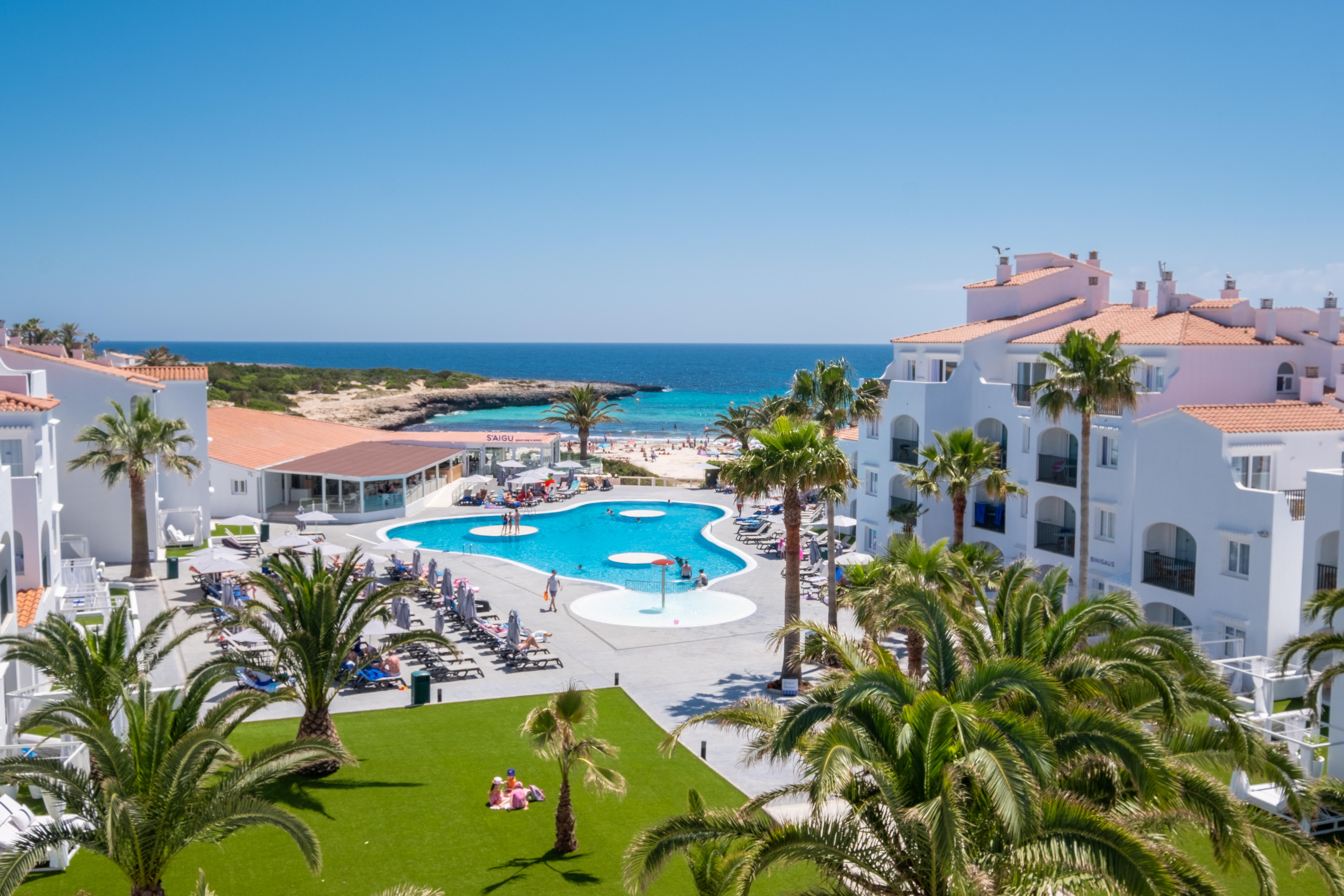 Fergus Style Carema Beach Cala en Bosch Dış mekan fotoğraf